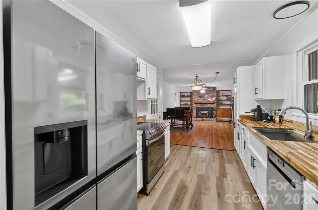 1303 Wildwood Drive Kannapolis NC 28081