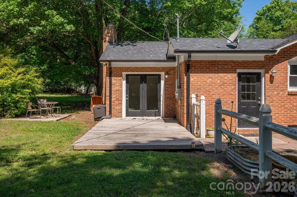 2645 Walker Road Matthews NC 28105