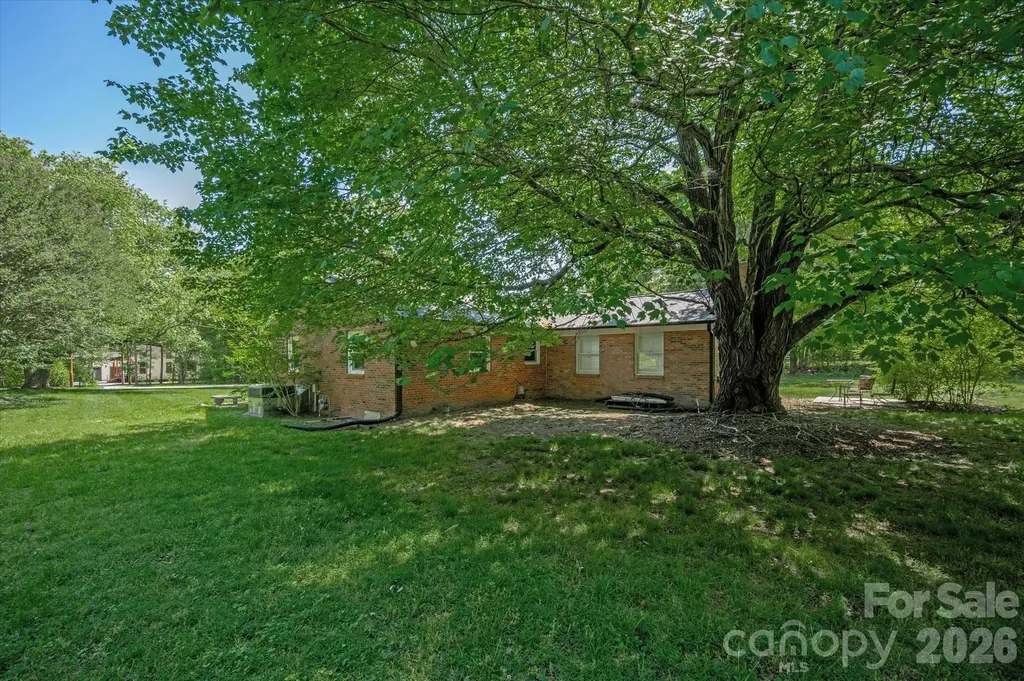 2645 Walker Road Matthews NC 28105