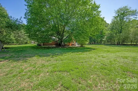 2645 Walker Road Matthews NC 28105