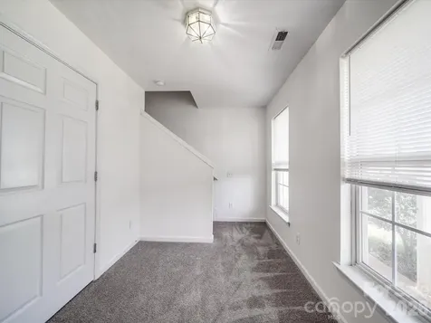 5414 Peachwood Drive Charlotte NC 28216