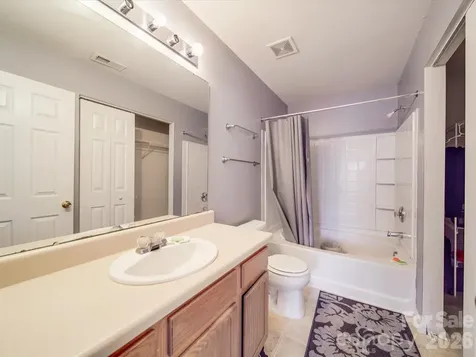 5414 Peachwood Drive Charlotte NC 28216