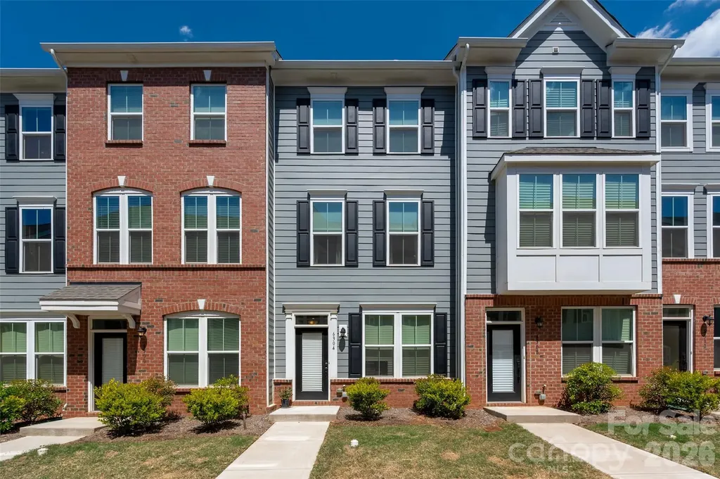 6304 Cleburne Court Charlotte NC 28217
