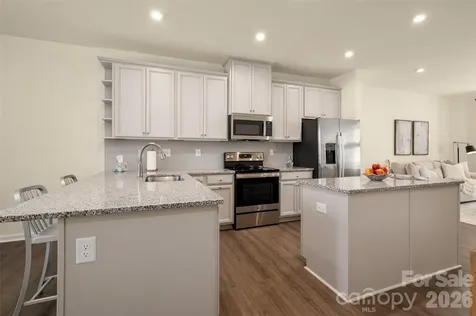 6304 Cleburne Court Charlotte NC 28217