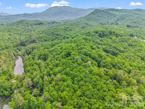Tbd Toxaway Trail Lake Toxaway NC 28747