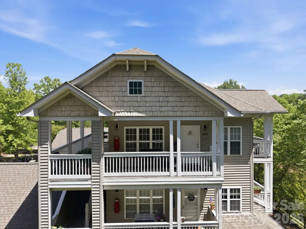 8942 Rosalyn Glen Road Cornelius NC 28031