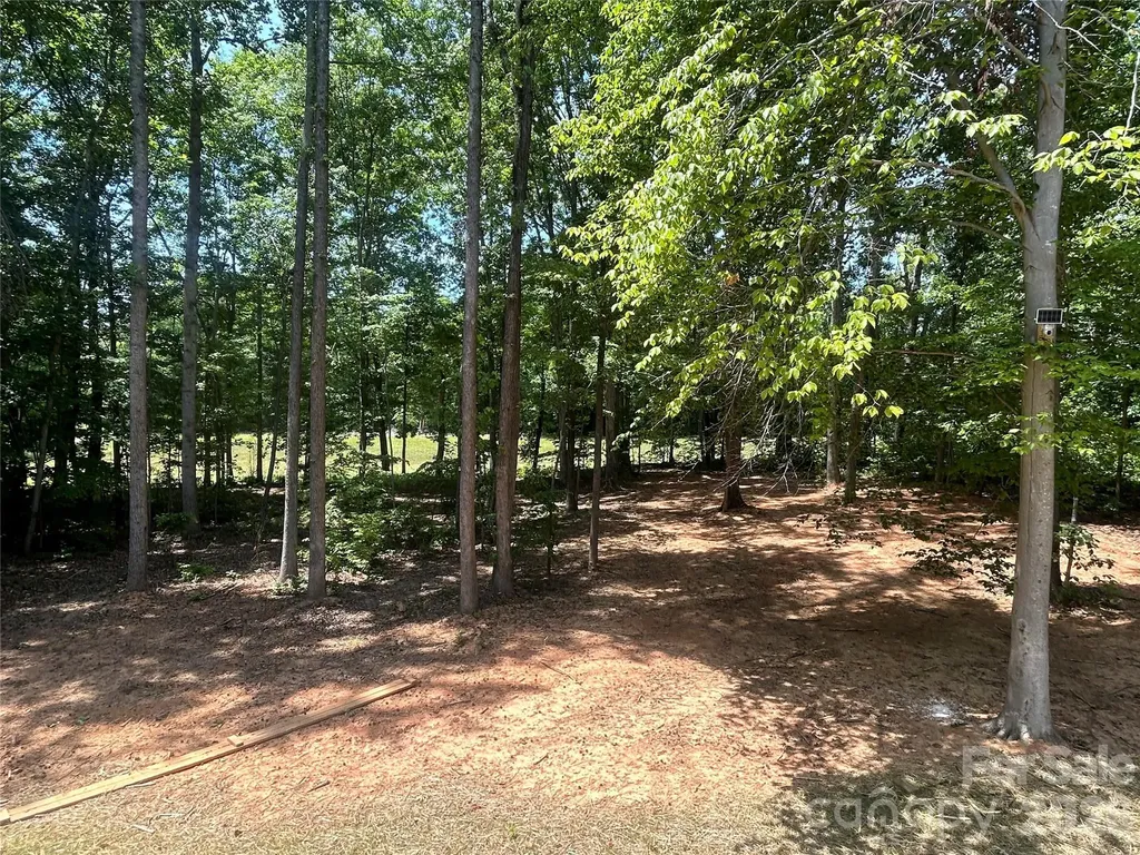 530 Oakwood Circle Lexington NC 27295