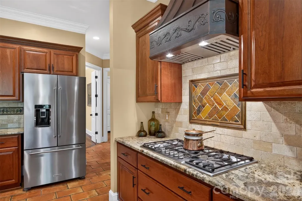 5138 Watermead Lane Belmont NC 28012