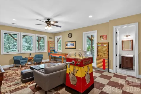 5138 Watermead Lane Belmont NC 28012