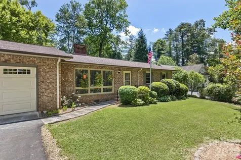 29 S Greenwood Forest Drive Etowah NC 28729