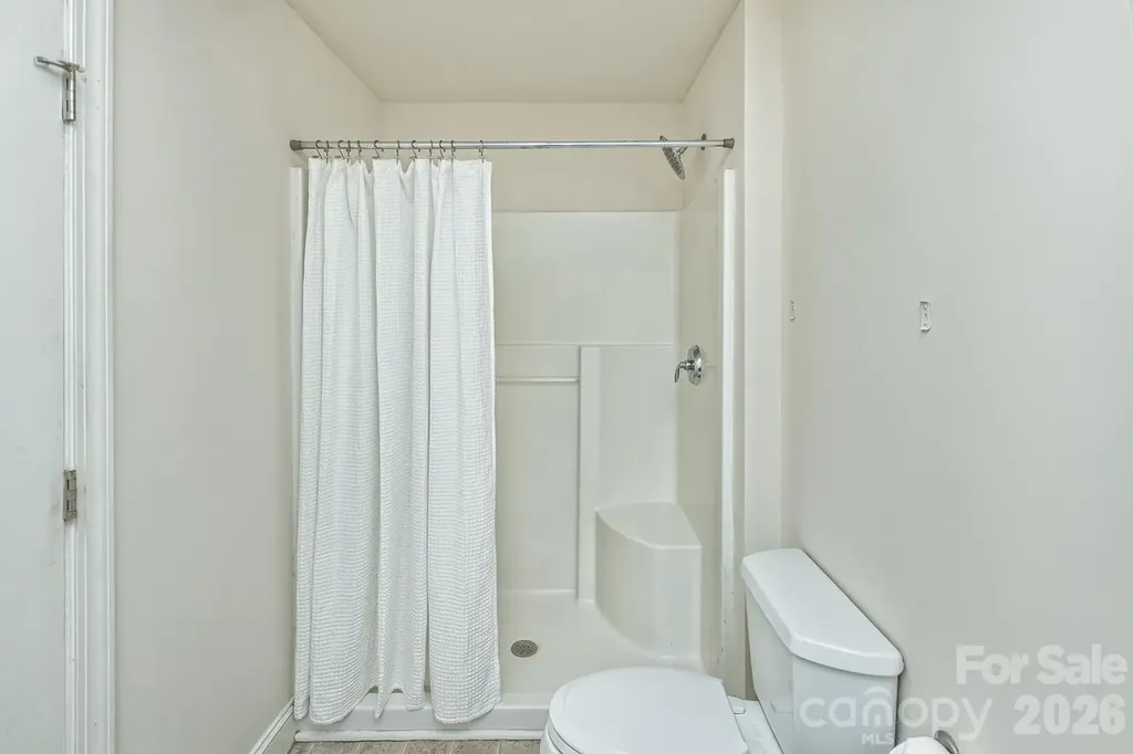 123 Foxden Drive Fletcher NC 28732