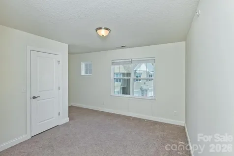 123 Foxden Drive Fletcher NC 28732