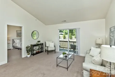 123 Foxden Drive Fletcher NC 28732