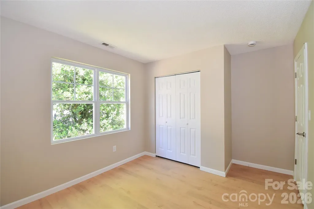 176 Clear Creekside Drive Hendersonville NC 28792