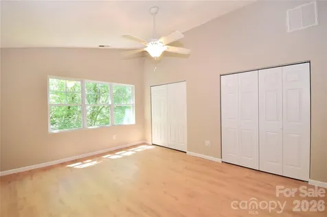 176 Clear Creekside Drive Hendersonville NC 28792