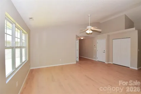 176 Clear Creekside Drive Hendersonville NC 28792