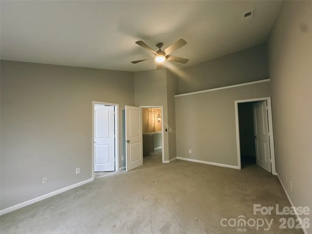 2043 Aston Mill Place Charlotte NC 28273