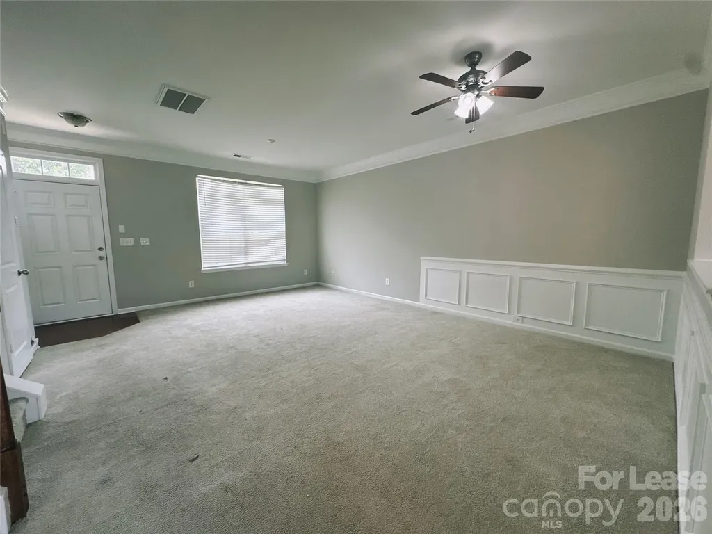 2043 Aston Mill Place Charlotte NC 28273
