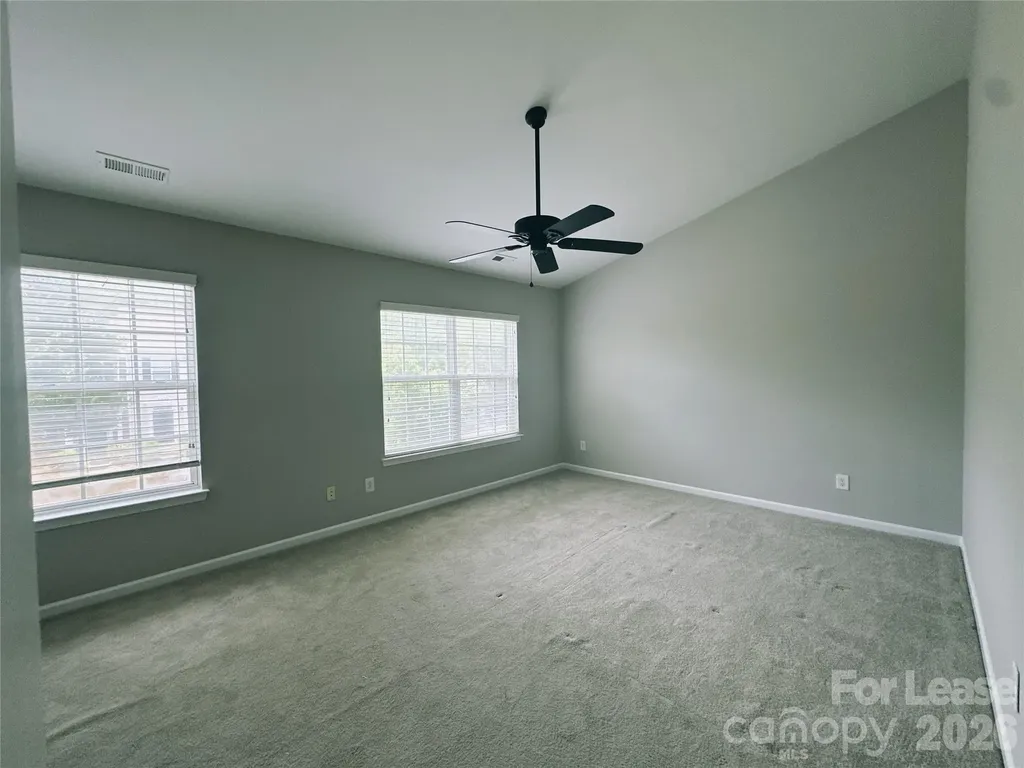 2043 Aston Mill Place Charlotte NC 28273