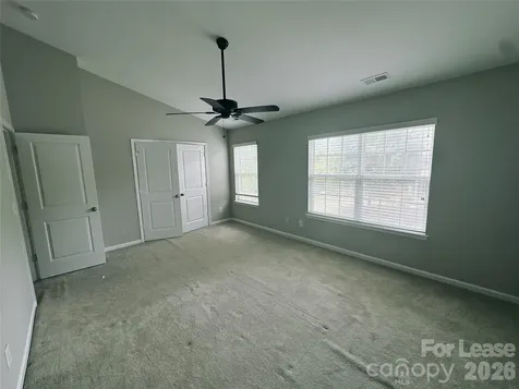 2043 Aston Mill Place Charlotte NC 28273