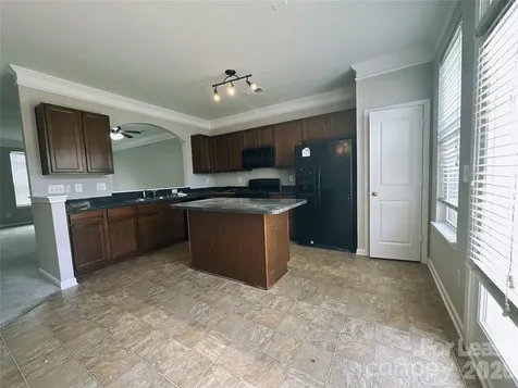 2043 Aston Mill Place Charlotte NC 28273