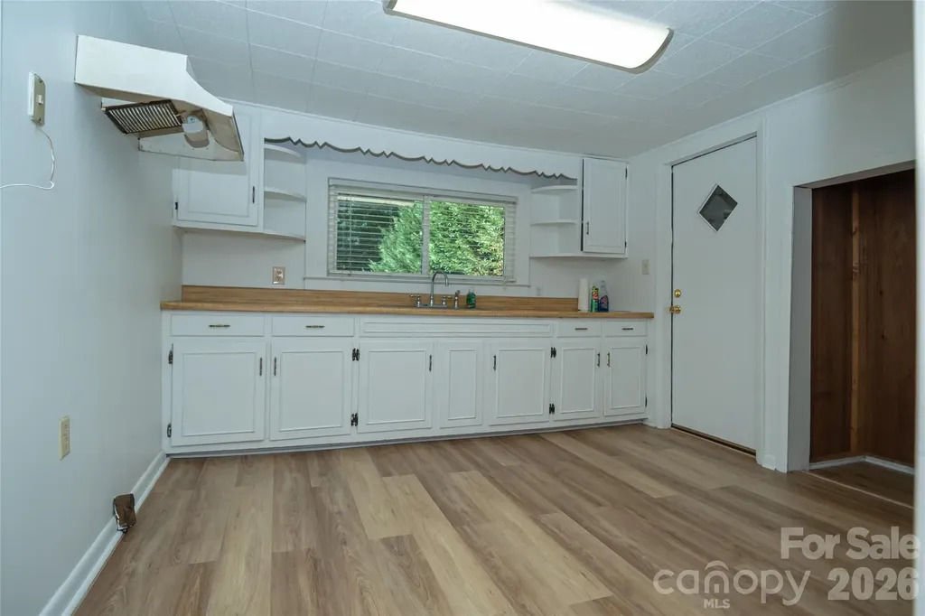 3036 Flat Gap Road Valdese NC 28690