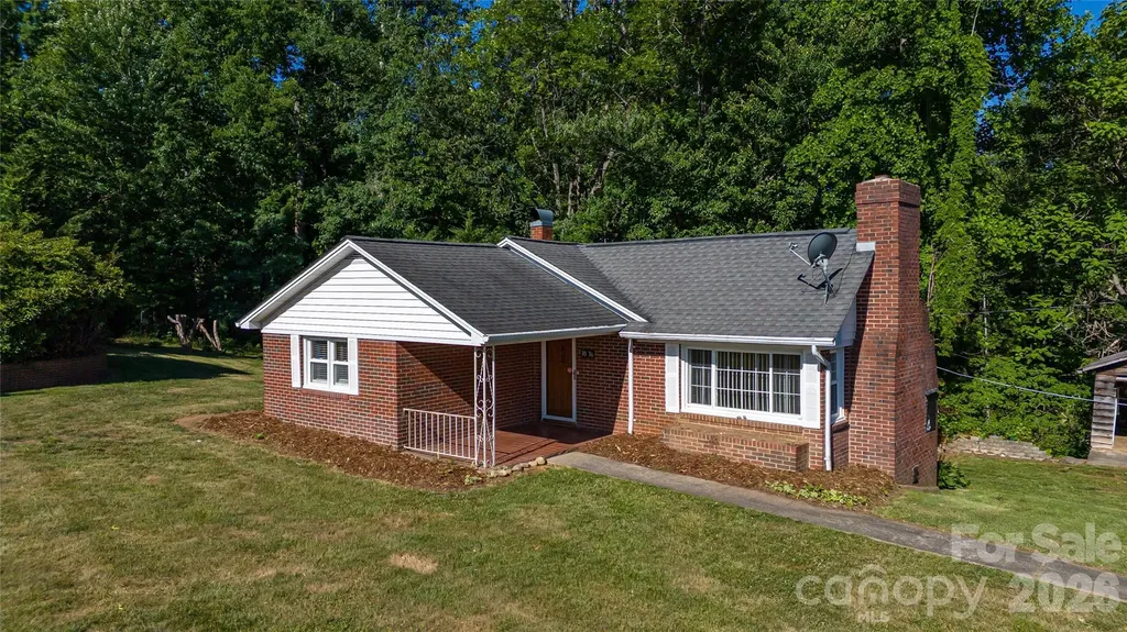 3036 Flat Gap Road Valdese NC 28690