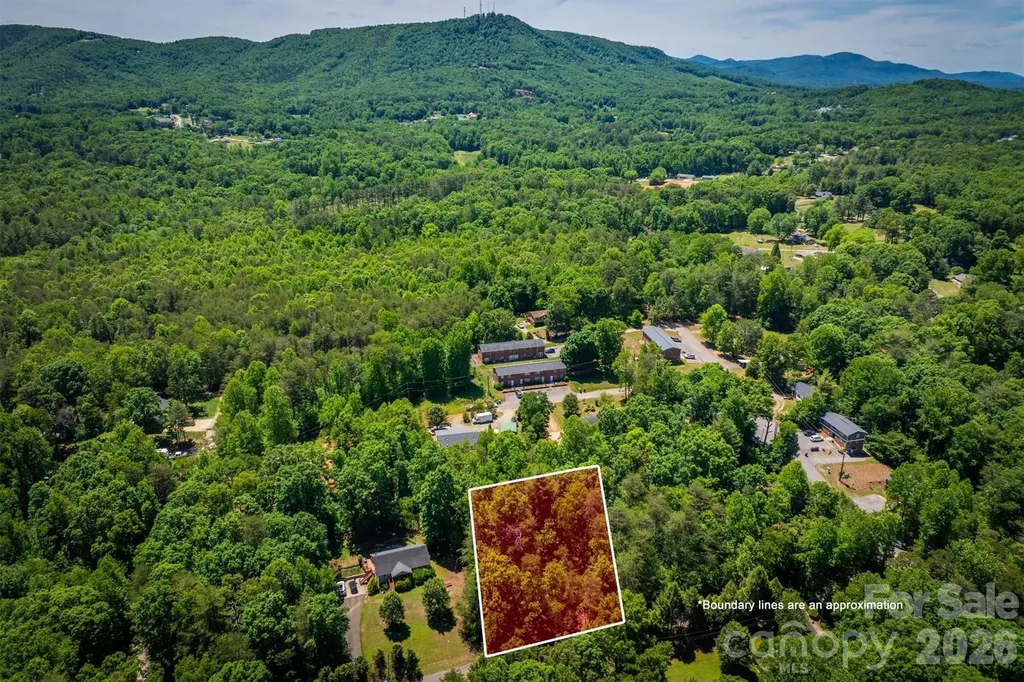 3835 Oak Drive Valdese NC 28690