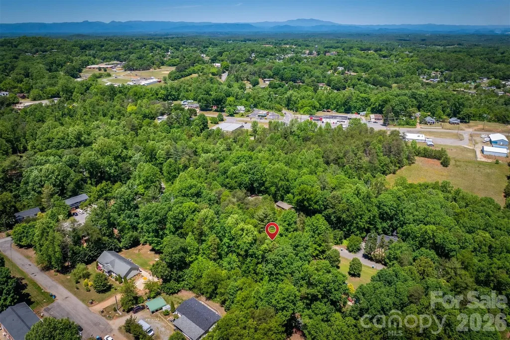 3835 Oak Drive Valdese NC 28690