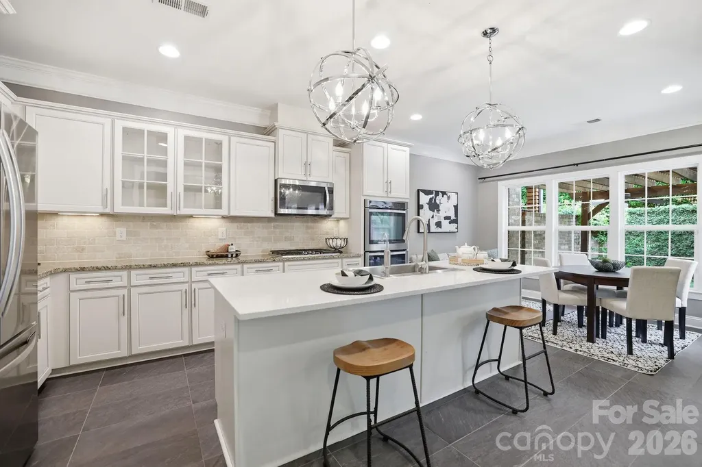 5109 Pansley Drive Charlotte NC 28226