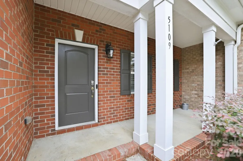 5109 Pansley Drive Charlotte NC 28226