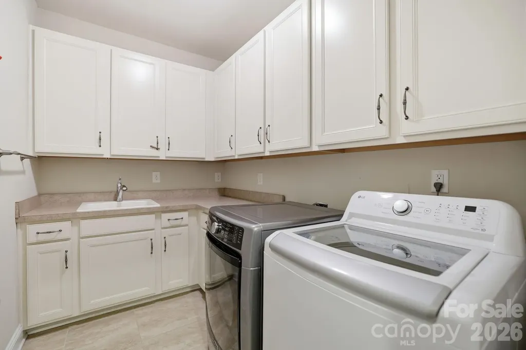 5109 Pansley Drive Charlotte NC 28226