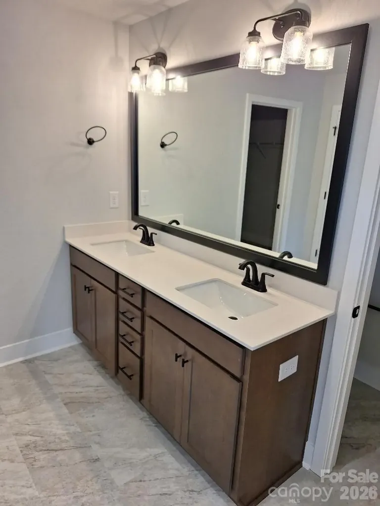 152 Kerr Walk Drive Statesville NC 26877