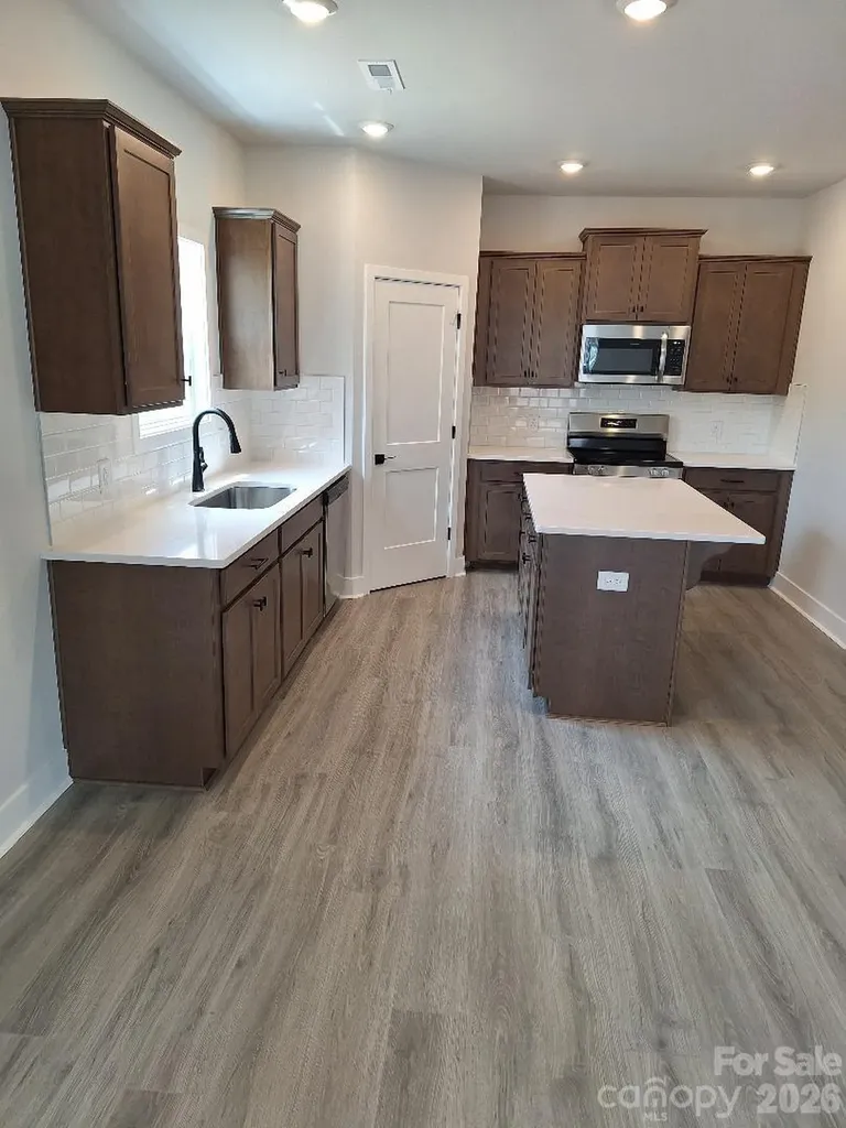 152 Kerr Walk Drive Statesville NC 26877