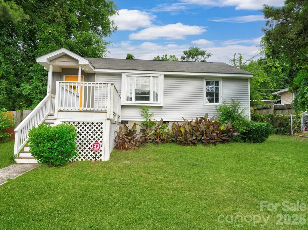 1824 Double Oaks Road Charlotte NC 28206