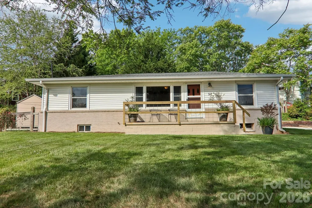 57 Langwell Avenue Asheville NC 28806
