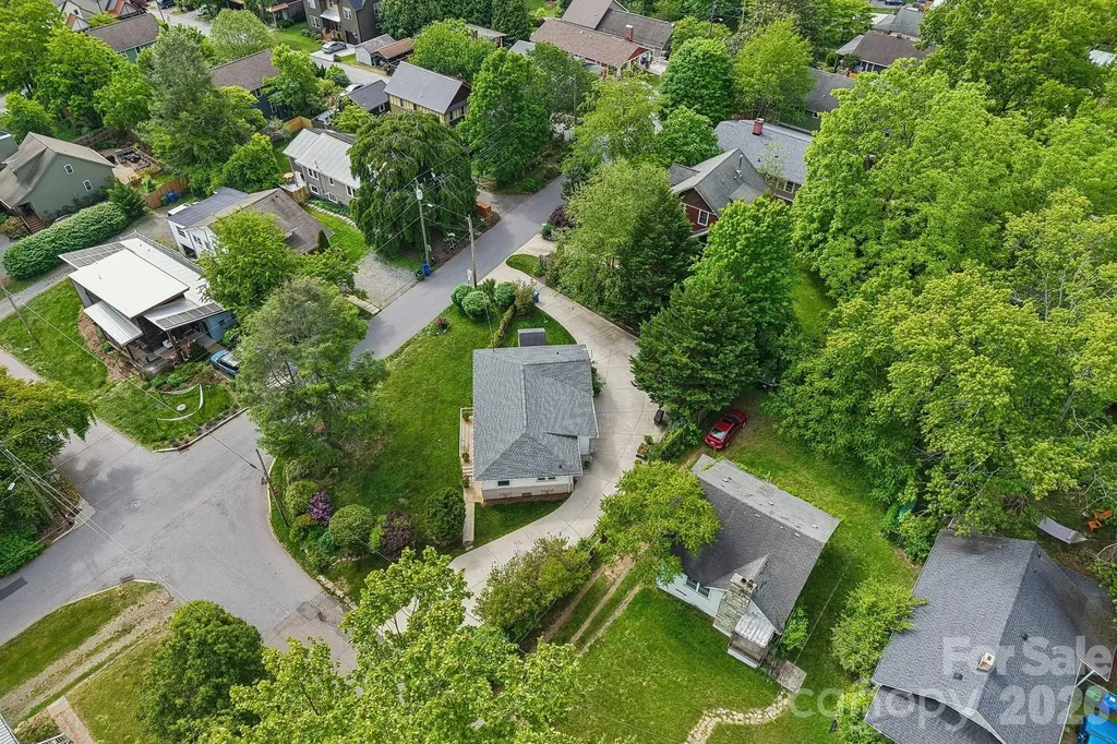 57 Langwell Avenue Asheville NC 28806