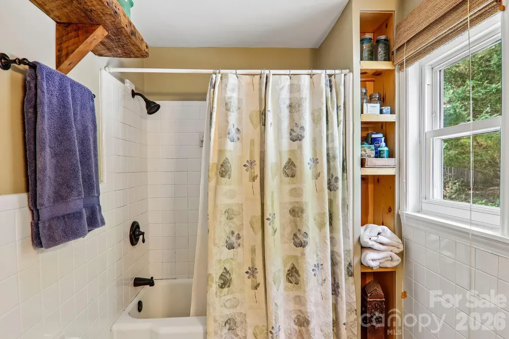 57 Langwell Avenue Asheville NC 28806