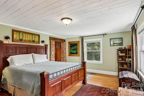 57 Langwell Avenue Asheville NC 28806