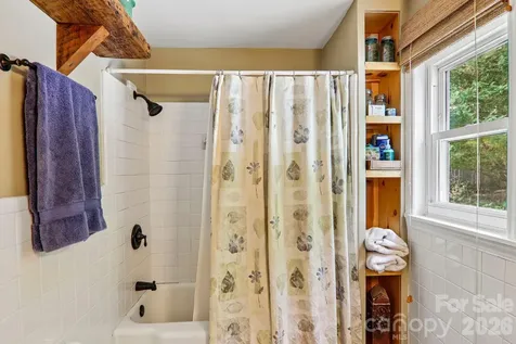 57 Langwell Avenue Asheville NC 28806