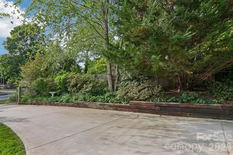 57 Langwell Avenue Asheville NC 28806