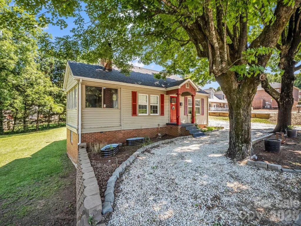 173 Maple Street Rutherfordton NC 28139