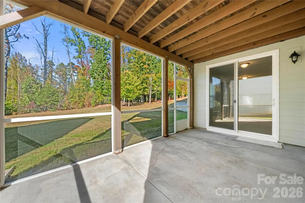 15504 Oleander Drive Charlotte NC 28278