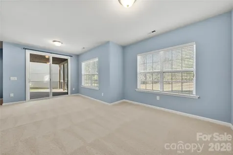 15504 Oleander Drive Charlotte NC 28278