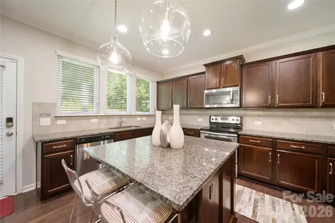 8122 Mossy Rock Road Waxhaw NC 28173