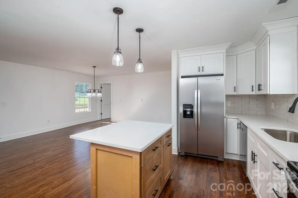 6123 Flay Road Cherryville NC 28021