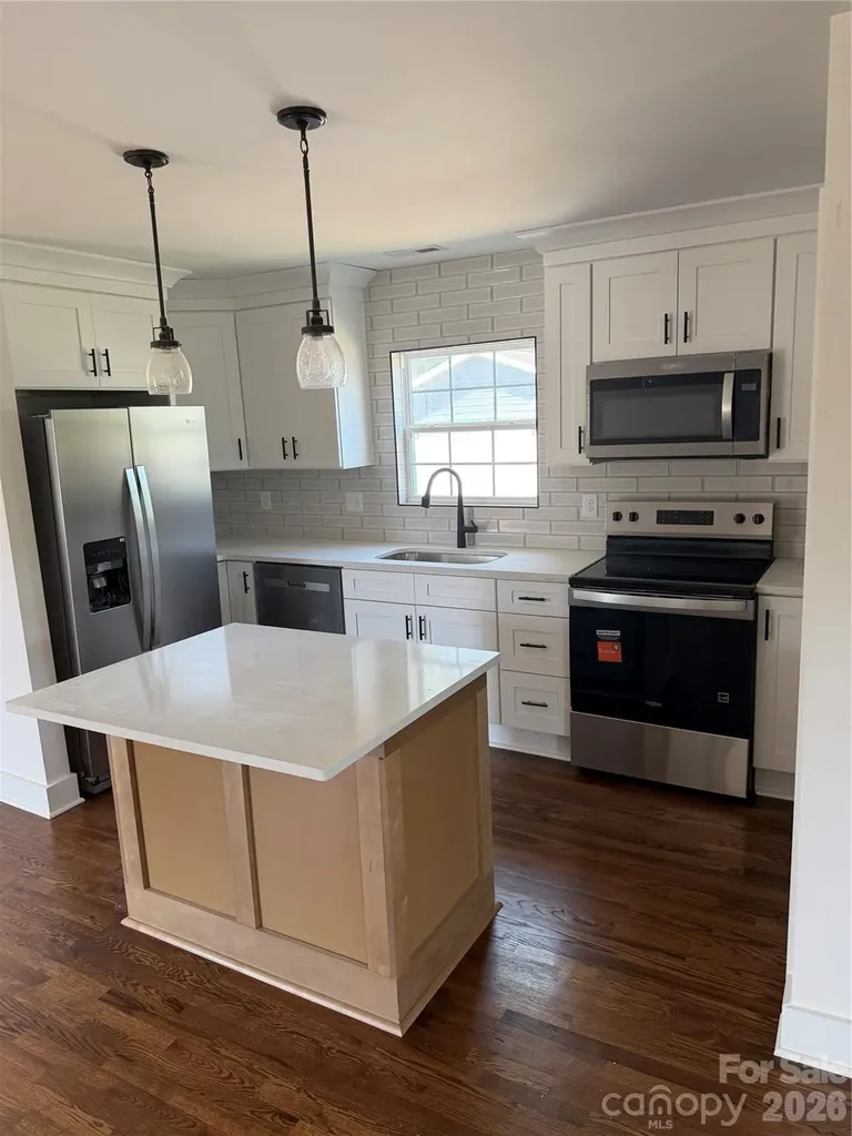 6123 Flay Road Cherryville NC 28021