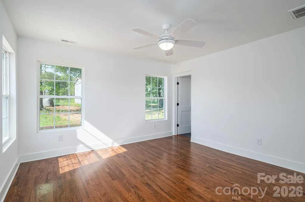 6123 Flay Road Cherryville NC 28021