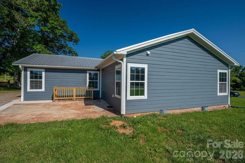 6123 Flay Road Cherryville NC 28021