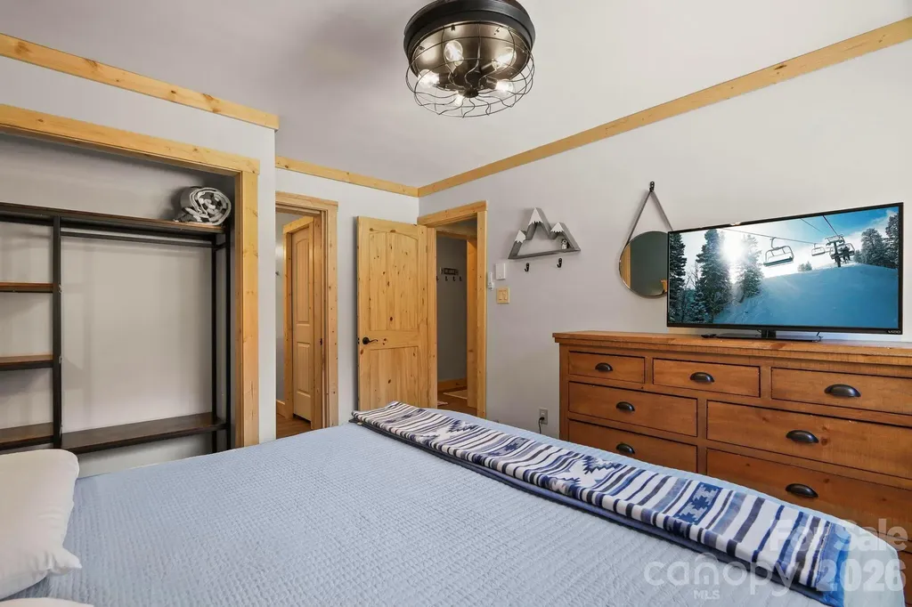 104 Sugar Ski Drive Banner Elk NC 28604